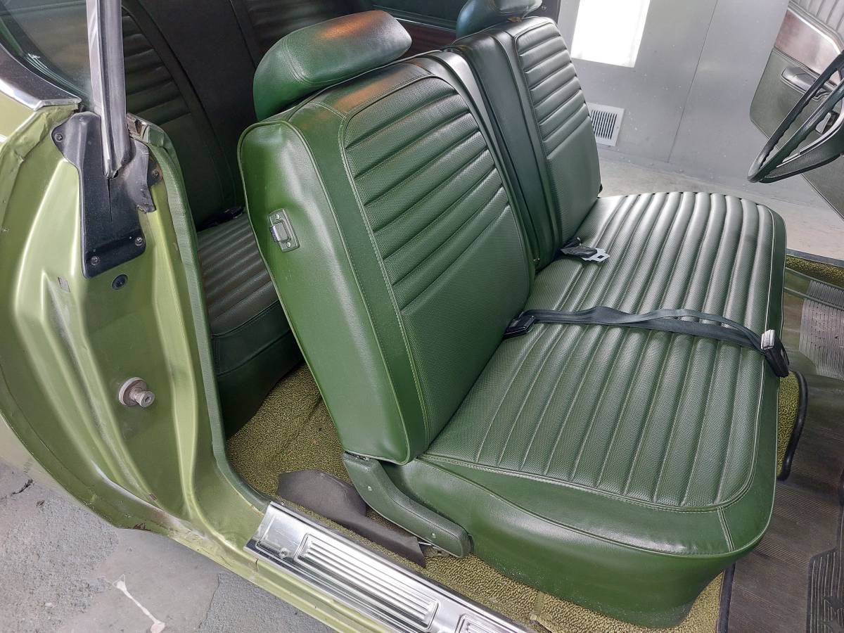 Dodge-charger-1972-green-23