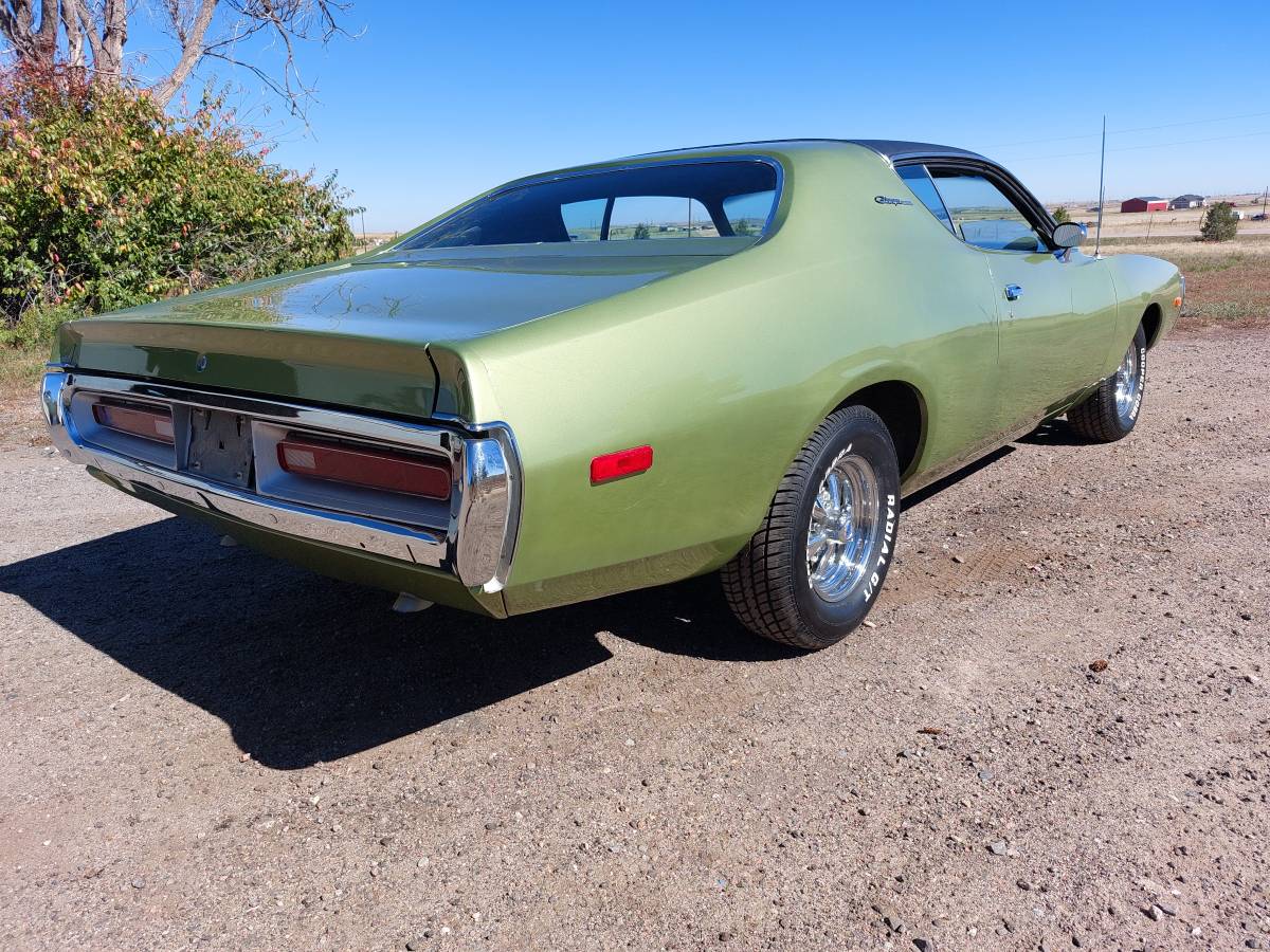 Dodge-charger-1972-green-3