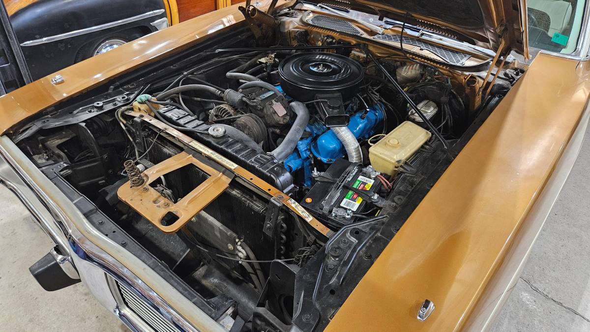 Dodge-charger-1973-18