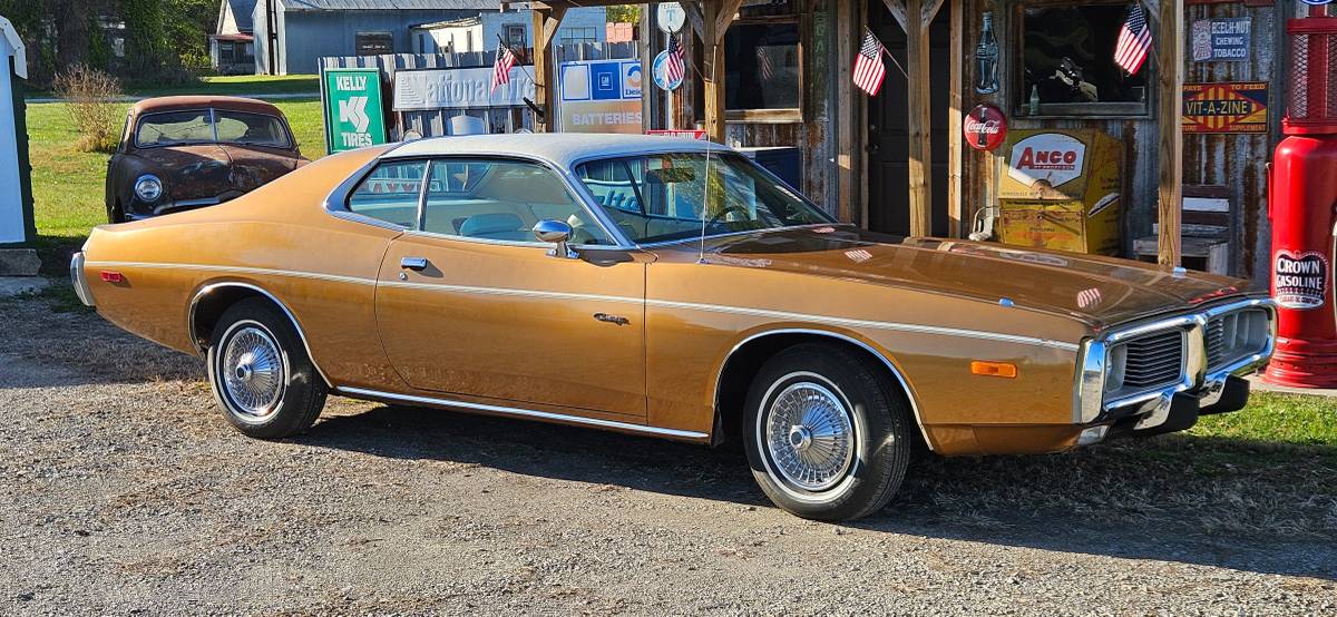 Dodge-charger-1973-4