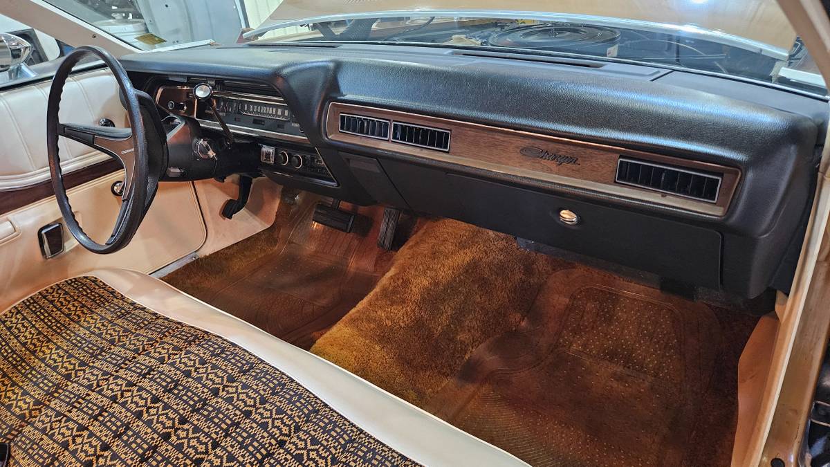 Dodge-charger-1973-6