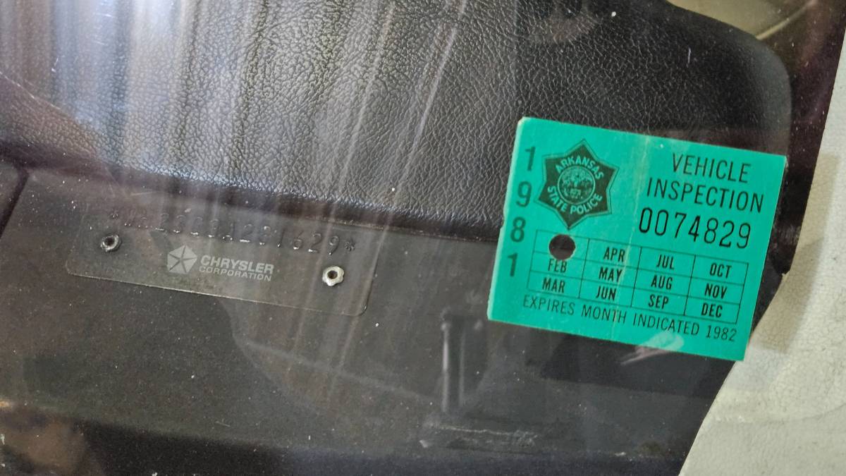 Dodge-charger-1973-8