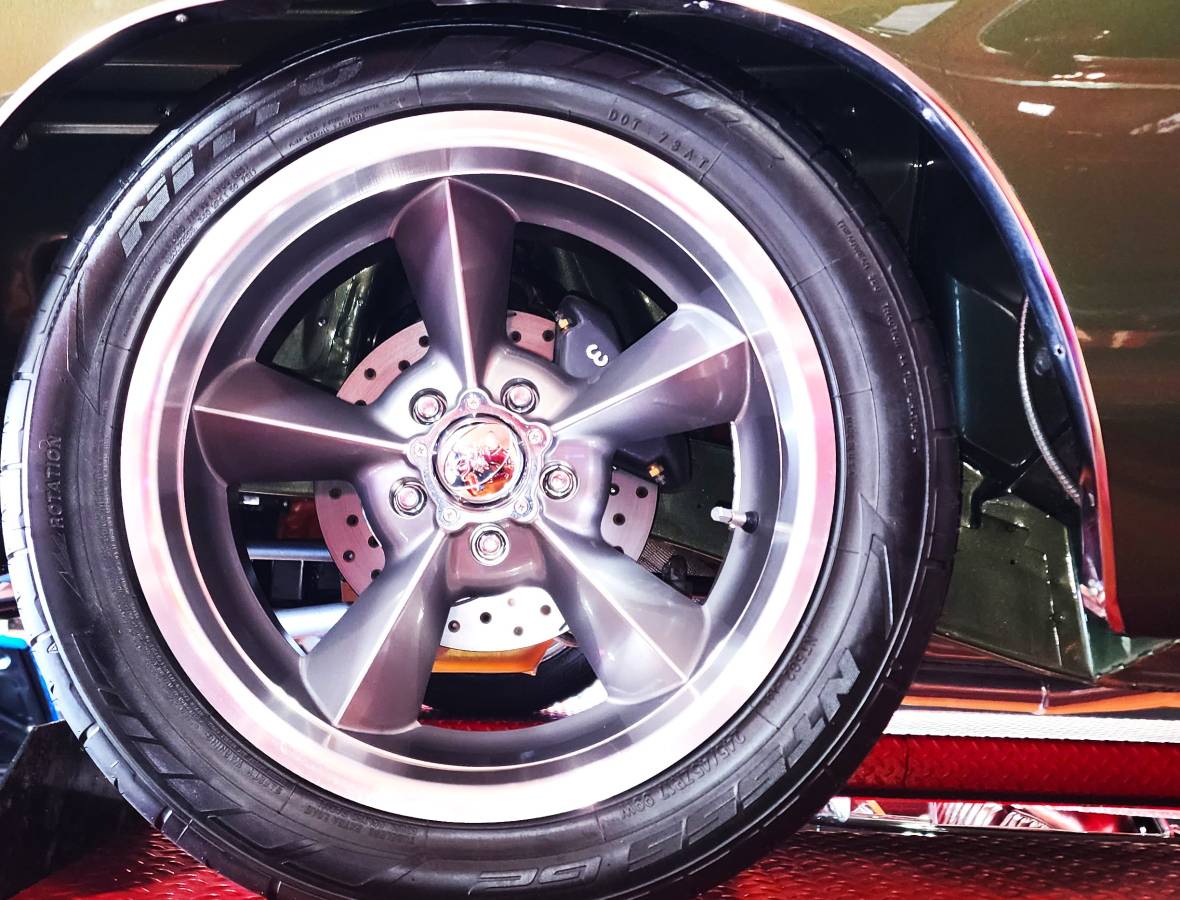 Dodge-charger-rt-1969-green-21