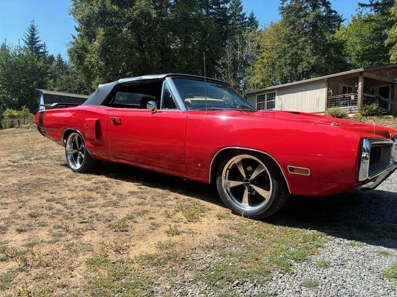 Dodge-coronet-1970-red-4