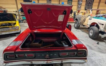 Dodge-coronet-1970-red-6