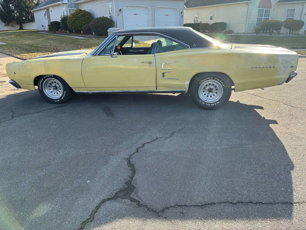 Dodge-coronet-500-1968-yellow-1