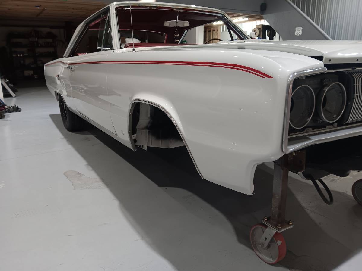 Dodge-coronet-rt-1967-8