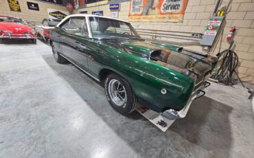 Dodge-coronet-rt-1968-green