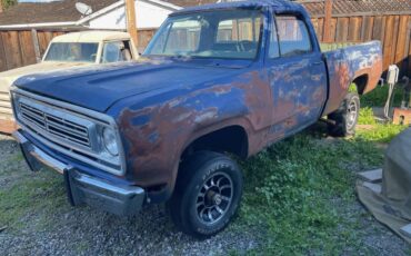 Dodge-d-150-shortbed-4×4-1974-6