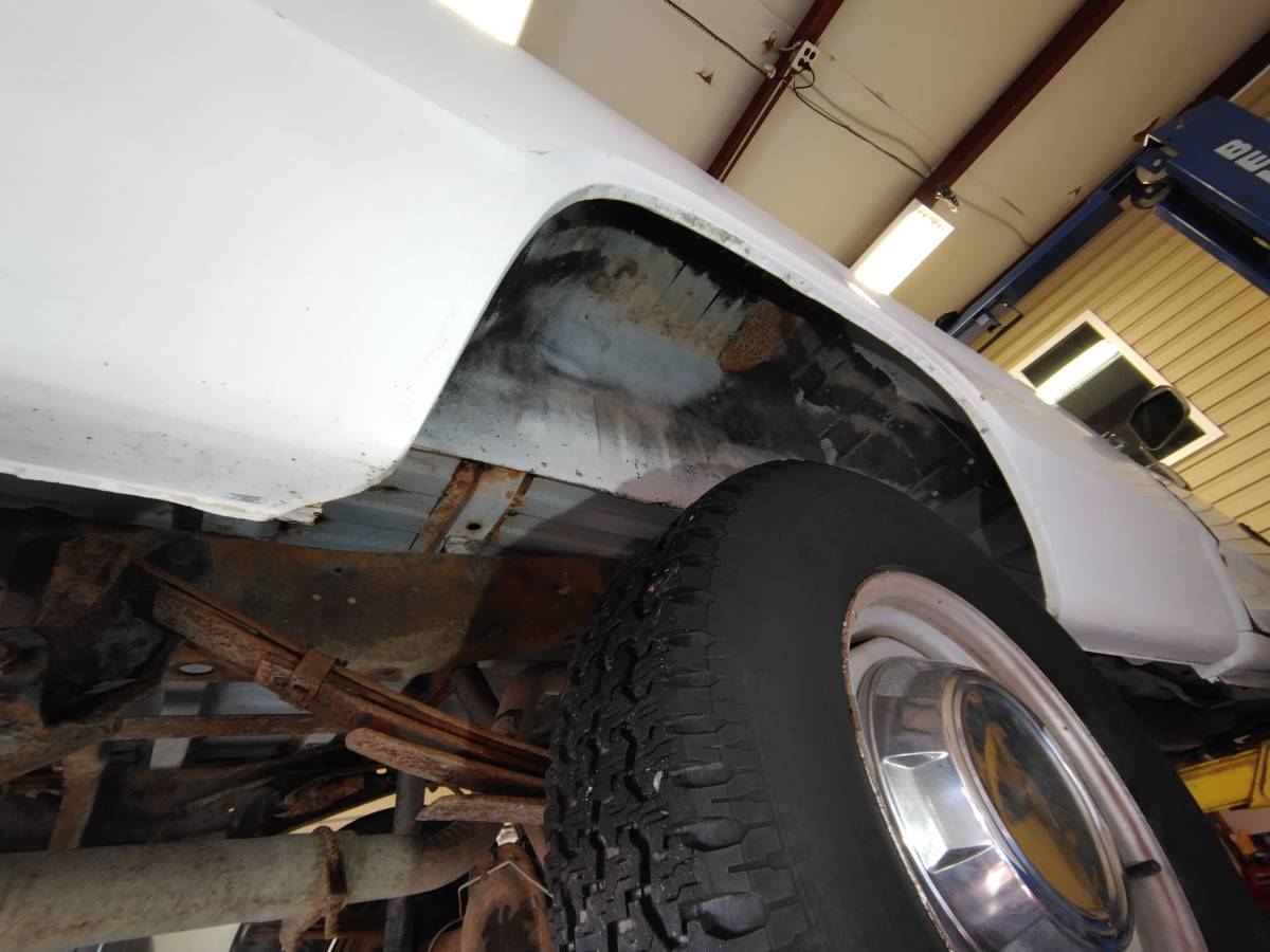 Dodge-d-series-d150-1989-white-17