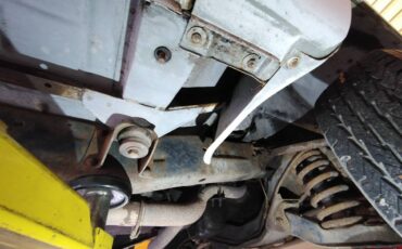 Dodge-d-series-d150-1989-white-20