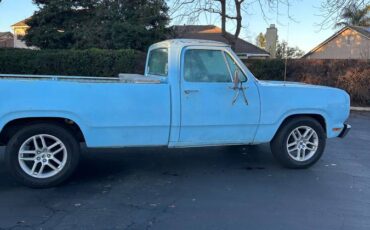 Dodge-d100-1975-1