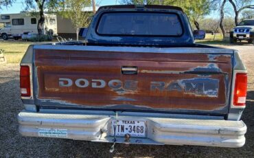 Dodge-d100-1989-blue-1