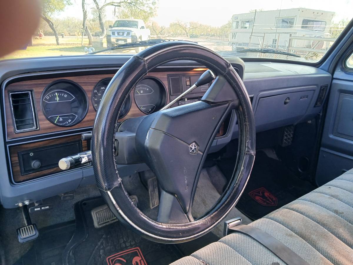 Dodge-d100-1989-blue-4