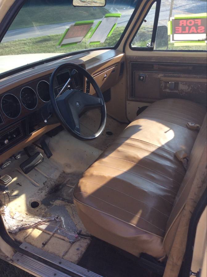 Dodge-d150-1985-brown-5