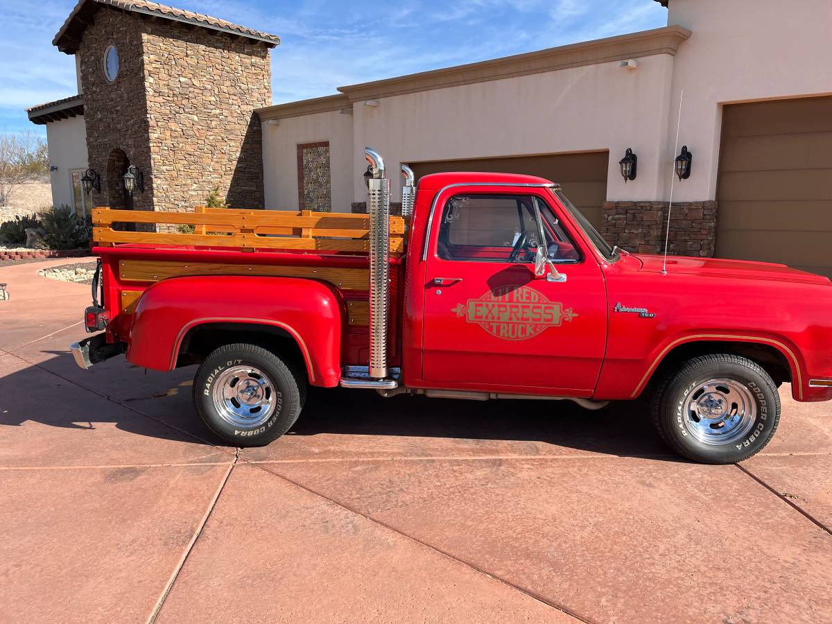 Dodge-d150-little-red-express-1979-3
