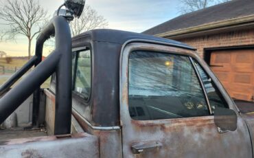 Dodge-d150-power-wagon-1978-silver-8