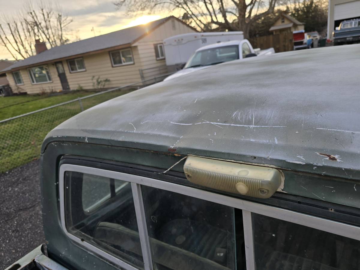 Dodge-d200-crew-cab-shortbed-1975-green-4