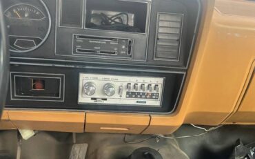 Dodge-d250-1985-7