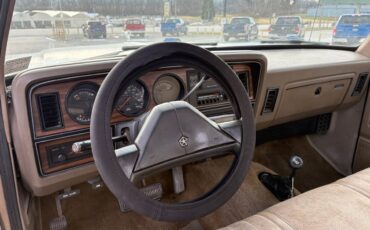 Dodge-d250-w250-diesel-1990-white-9