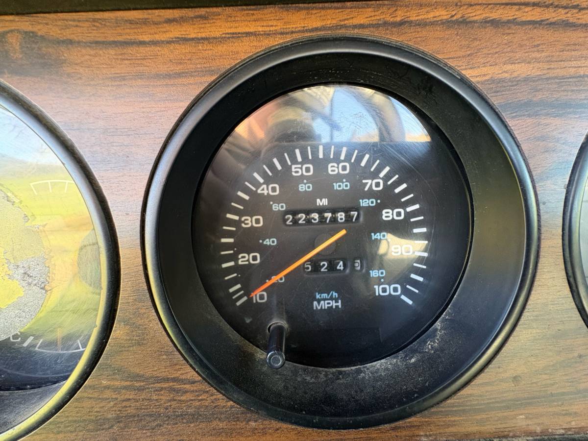 Dodge-d350-diesel-1991-grey-6