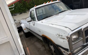 Dodge-d350-diesel-1992-white-1
