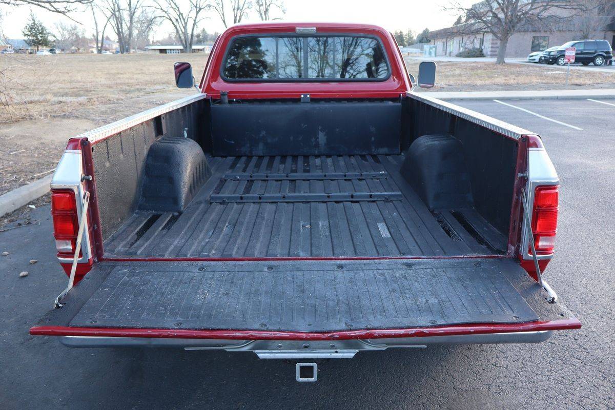 Dodge-d350-diesel-1993-red-13