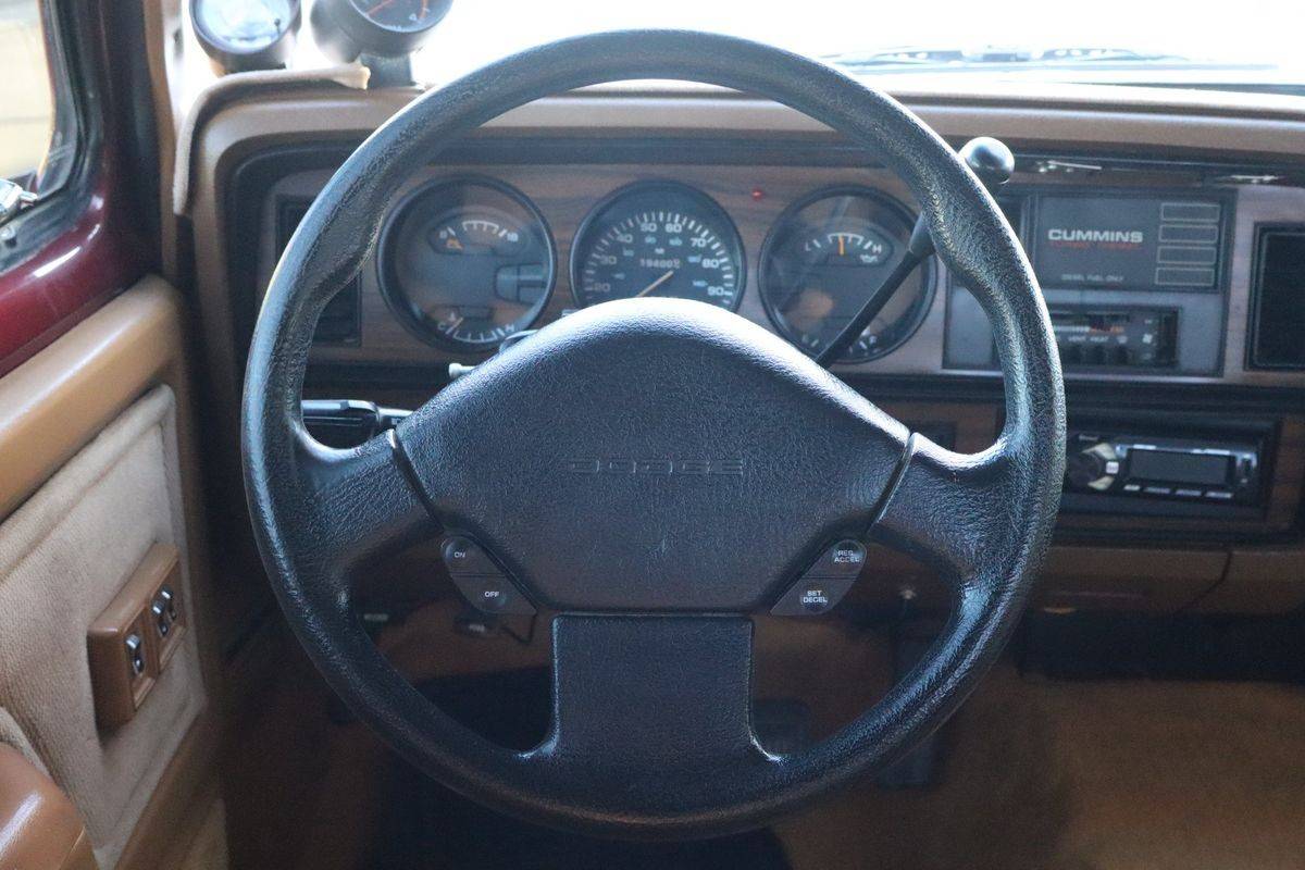 Dodge-d350-diesel-1993-red-17