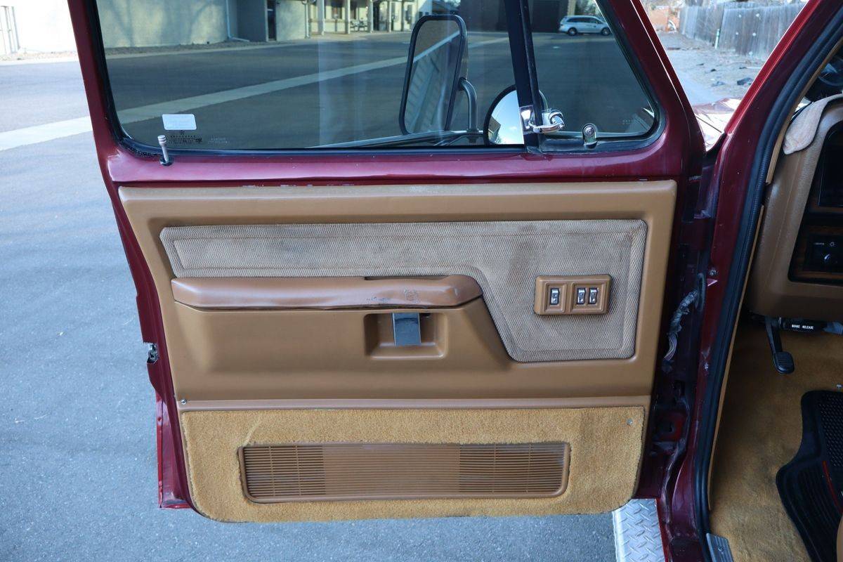 Dodge-d350-diesel-1993-red-20