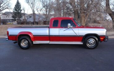 Dodge-d350-diesel-1993-red-4