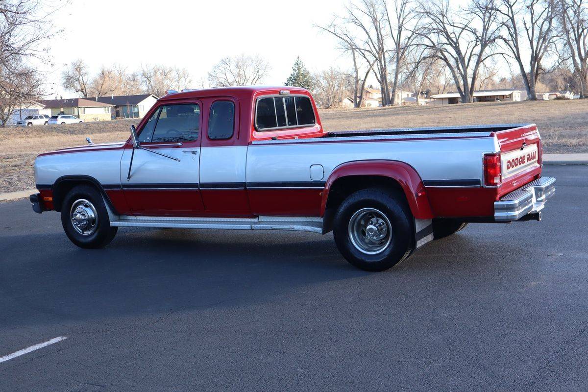 Dodge-d350-diesel-1993-red-7
