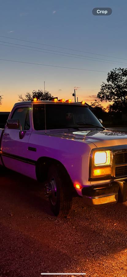 Dodge-d350-dually-diesel-1991-white-1