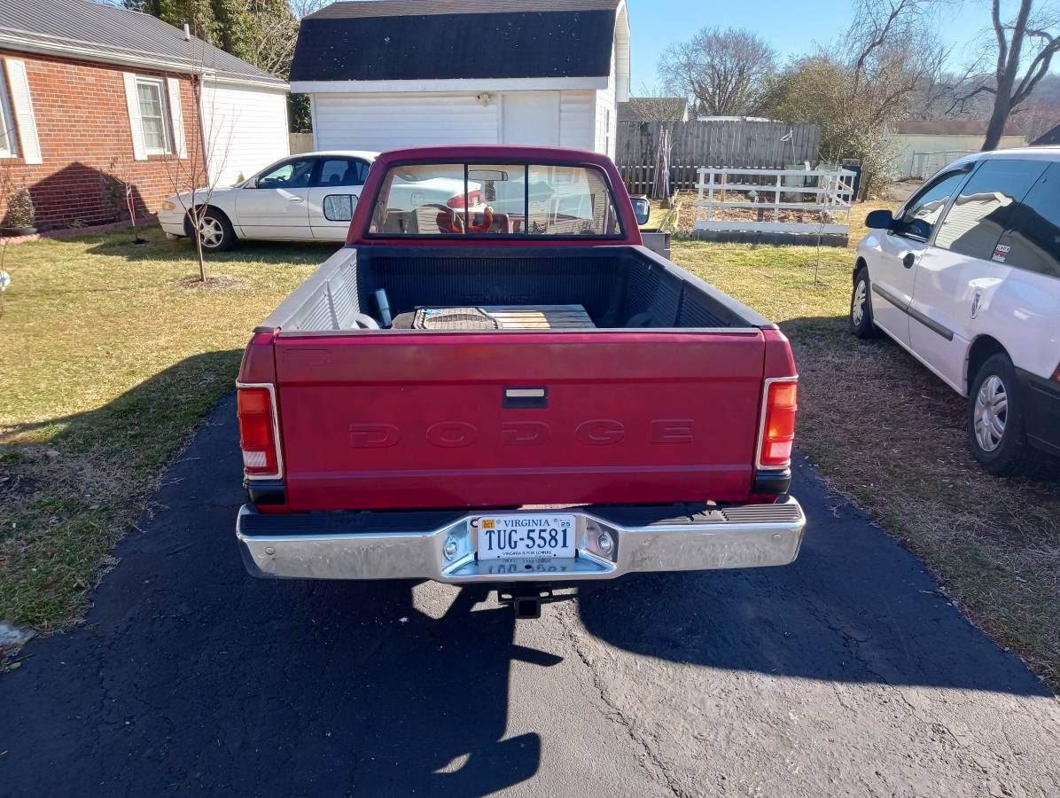 Dodge-dakota-1989-red-3