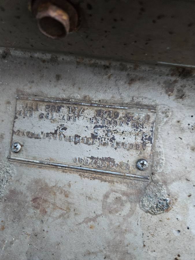 Dodge-dart-170-1963-brown-16