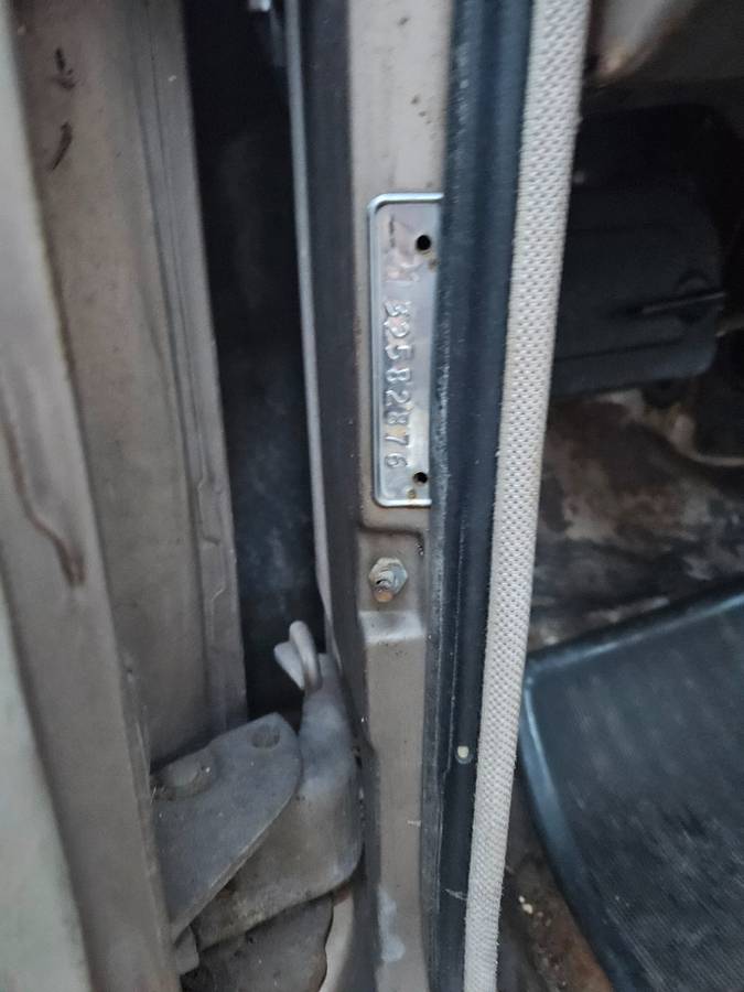 Dodge-dart-170-1963-brown-17