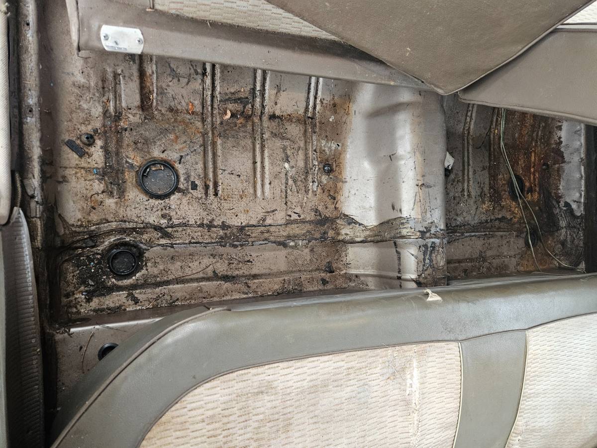 Dodge-dart-170-1963-brown-3