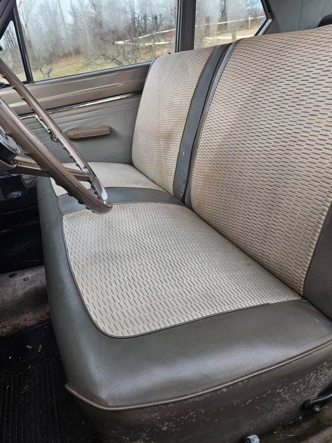 Dodge-dart-170-1963-brown-4