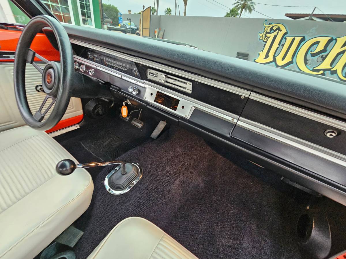 Dodge-dart-1969-orange-9