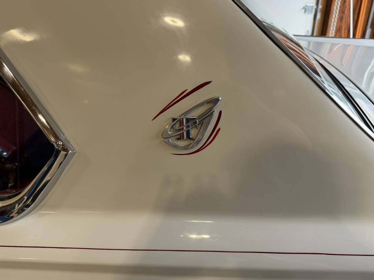 Dodge-dart-gt-1965-white-14