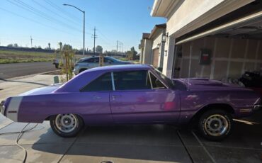 Dodge-dart-swinger-1970-2