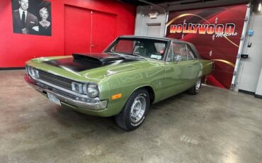 Dodge-dart-swinger-1972-green-1