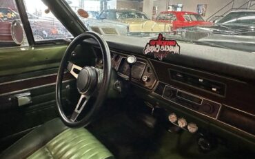 Dodge-dart-swinger-1972-green-13