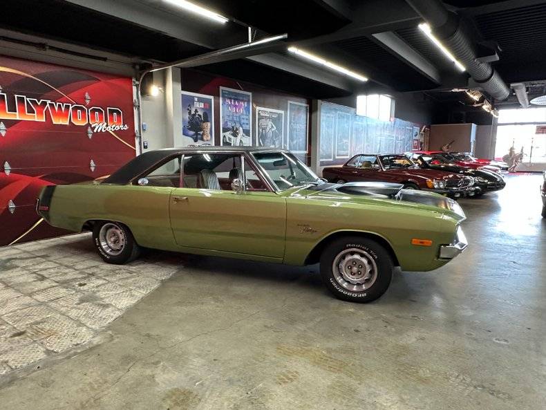 Dodge-dart-swinger-1972-green-3