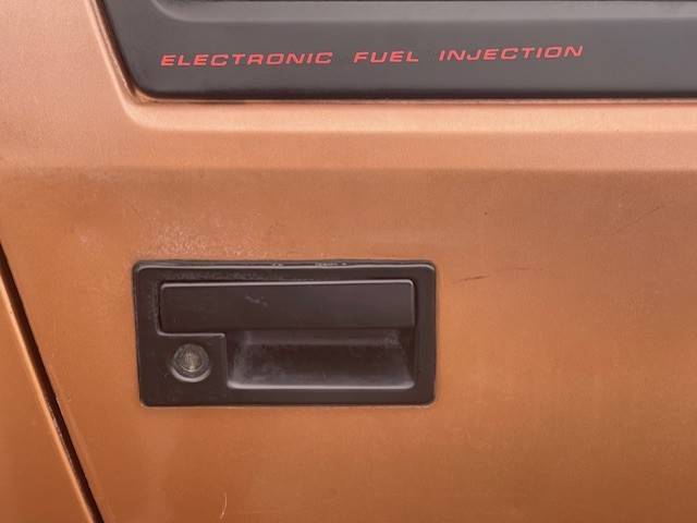 Dodge-daytona-turbo-1984-brown-10