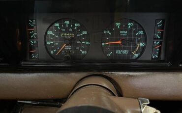 Dodge-daytona-turbo-1984-brown-15