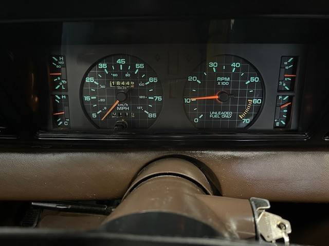 Dodge-daytona-turbo-1984-brown-15