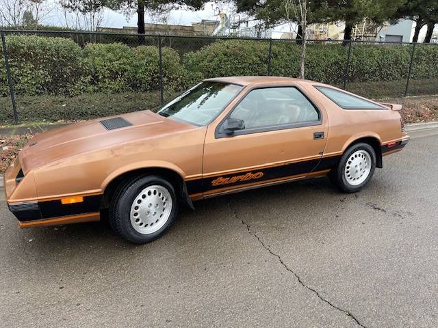 Dodge-daytona-turbo-1984-brown-2