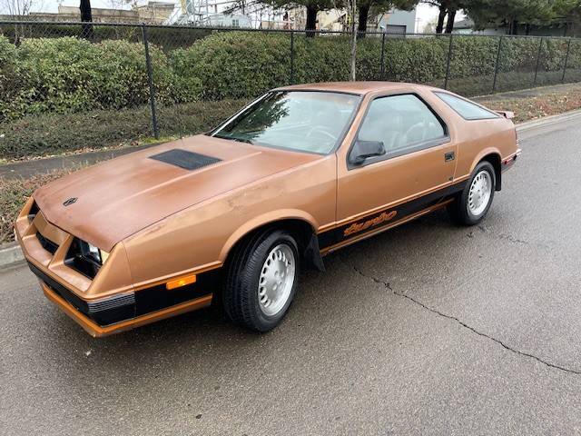 Dodge-daytona-turbo-1984-brown