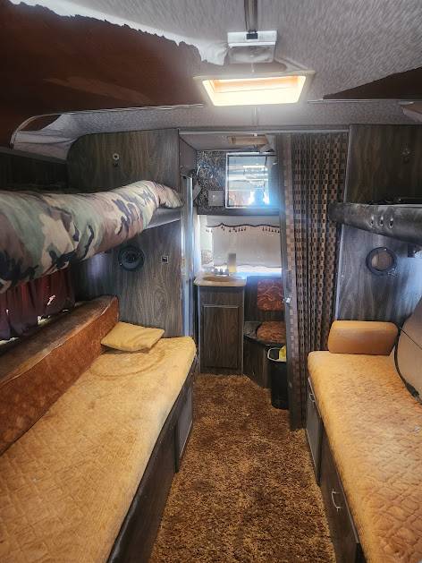 Dodge-executive-1977-white-1