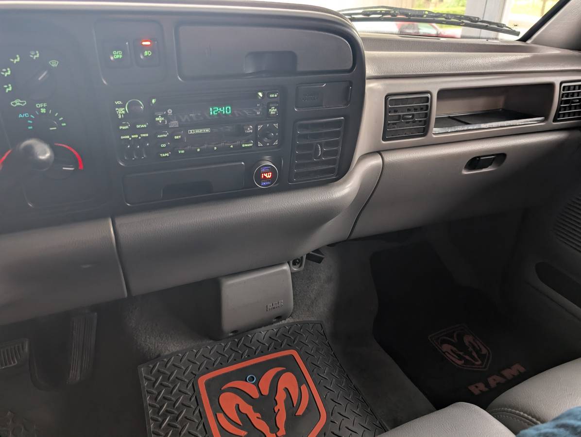 Dodge-indy-ram-1996-blue-4